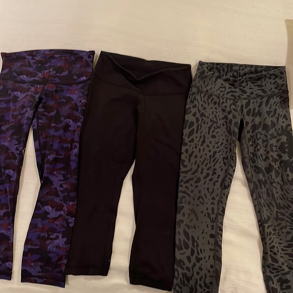 THREE Lululemon Wonder Under Pants size 4